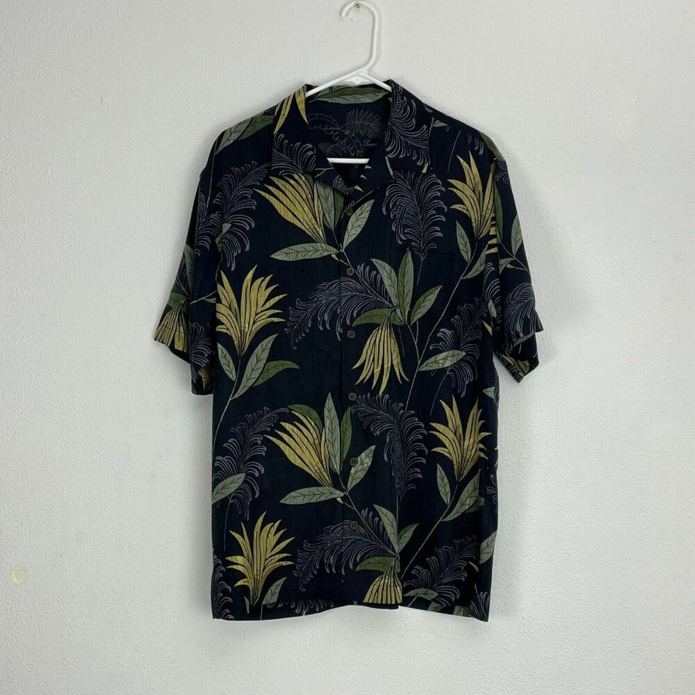 Tommy Bahama Men's Small Black Leafy Print Short Sleeve Casual Button-Up Shirt